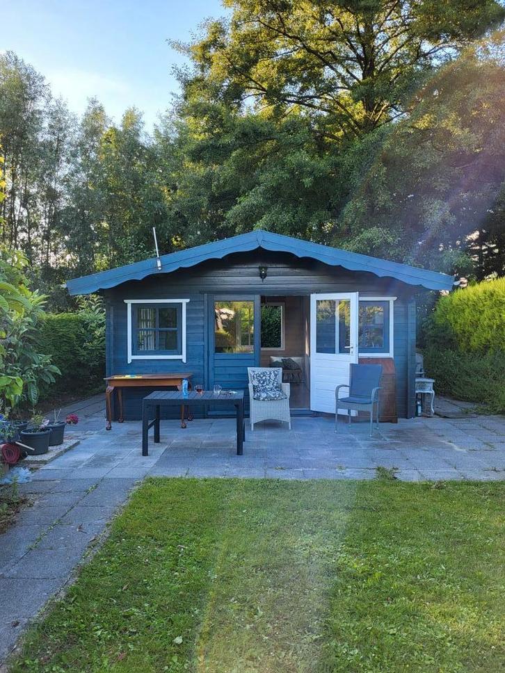 Tuinhuis op Tuinvereniging in IJsselmonde, Tuin en Terras, Tuinhuizen, Gebruikt, Tuinhuis, Hout, 500 cm of meer, 400 cm of meer