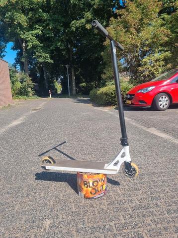 Stuntstep - Gebruikt beschikbaar voor biedingen