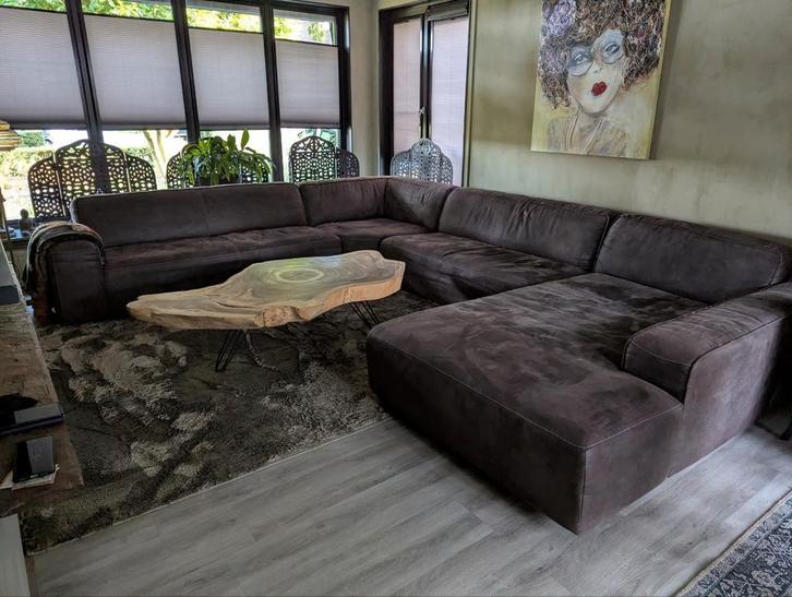 Grote comfortabele hoekbank met daybed/lounge, Huis en Inrichting, Banken | Complete zithoeken, Zo goed als nieuw, Ophalen