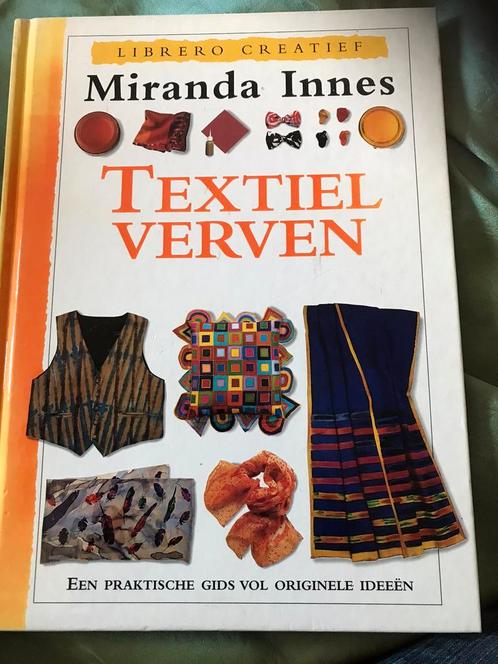 Textiel verven, Boeken, Hobby en Vrije tijd, Zo goed als nieuw, Tekenen en Schilderen, Ophalen of Verzenden