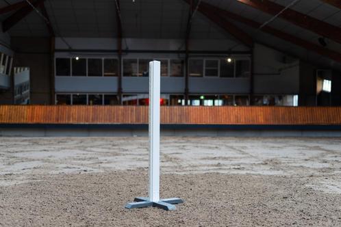Complete hindernis steilsprong met staanders en balken, Dieren en Toebehoren, Paarden en Pony's | Overige Paardenspullen, Nieuw