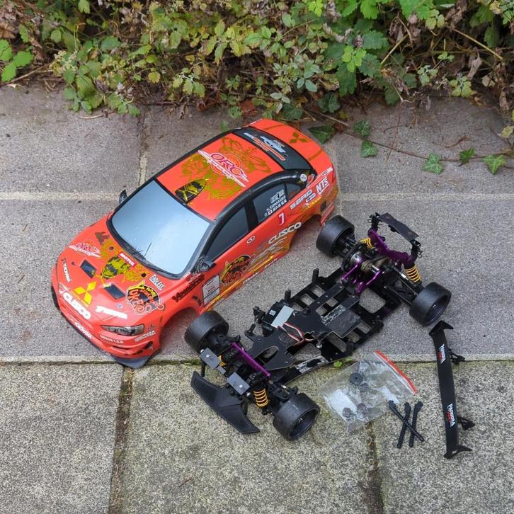 Onroad / drift chassis RWD kap wielen servo (HPI? Protech?), Hobby en Vrije tijd, Modelbouw | Radiografisch | Auto's, Gebruikt