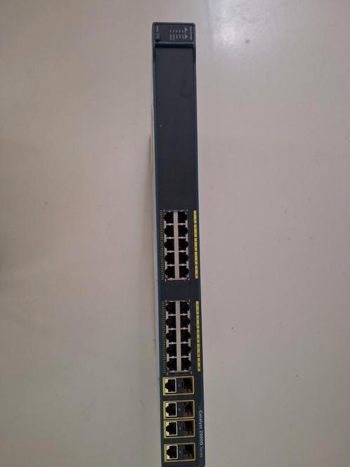Cisco Catalyst 2960G Switch - Gebruikt, Computers en Software, Netwerk switches, Gebruikt, Ophalen of Verzenden