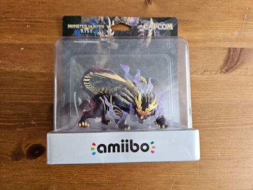Monster Hunter Rise - Amiibo Magnamalo, Spelcomputers en Games, Games | Overige, Zo goed als nieuw, Avontuur en Actie, 1 speler