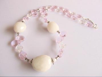Ketting White Stone with Glass agaat-glas-swarovski zilver beschikbaar voor biedingen