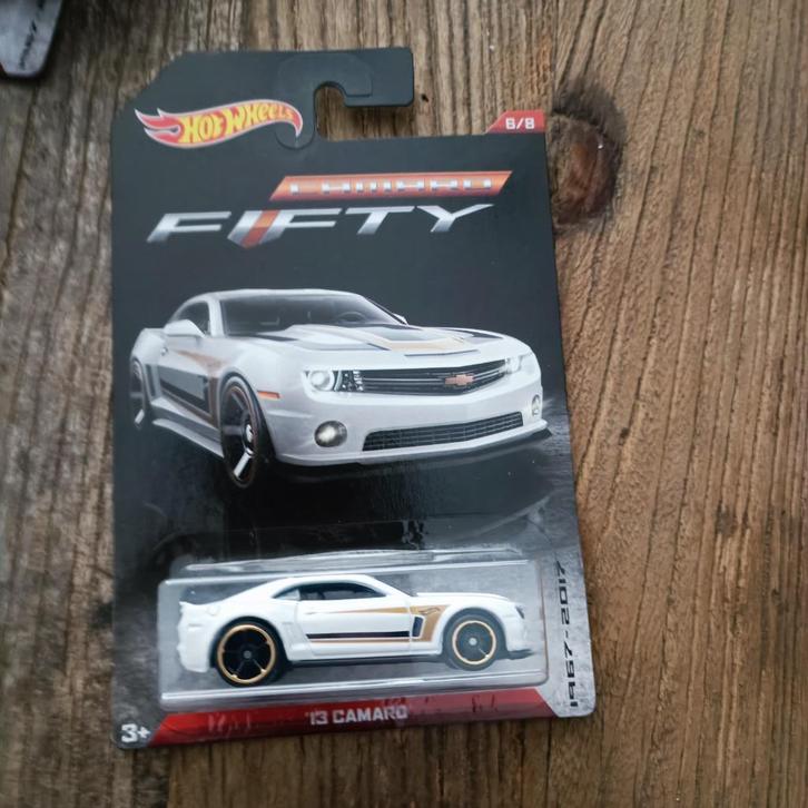 Hot Wheels Camaro Fifty 13 Camaro White wit ST-D, Hobby en Vrije tijd, Modelauto's | Overige schalen, Nieuw, Auto, Ophalen of Verzenden