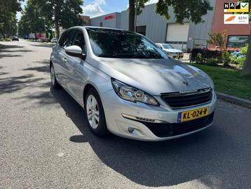 Peugeot 308 1.2 PureTech Blue Lease Executive panorama beschikbaar voor biedingen