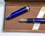 Platinum Century #3776 Chartres Blue vulpen met SF-nib., Verzamelen, Pennenverzamelingen, Overige merken, Gebruikt, Verzenden
