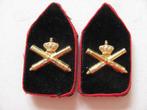 Setje fluwelen kraagspiegels artillerie, Ophalen of Verzenden, Landmacht, Nederland, Embleem of Badge