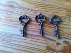 3 stuks oude decoratieve sleutels, Ophalen of Verzenden, Gebruikt