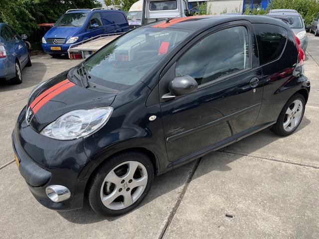 Peugeot 107 gereserveerd, Auto's, Peugeot, Te koop, ABS, Airbags, Airconditioning, Climate control, Metallic lak, Startonderbreker