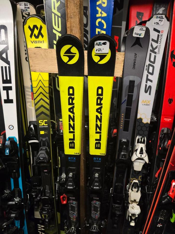 146cm BLIZZARD RTX CARVE SKIS, Sport en Fitness, Skiën en Langlaufen, Zo goed als nieuw, Ski's, Skiën, Overige merken, Carve, 140 tot 160 cm