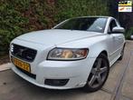 Volvo V50 2.4 D5 Momentum, Auto's, Volvo, Gebruikt, Wit, Diesel, 1500 kg