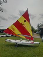 Sunfish (wedstrijd tuigage) met strandtrailer en dekzeil, Watersport en Boten, Open zeilboten, Ophalen, Geen motor, Overige brandstoffen