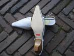GRATIS VERZENDEN NIEUWE WITTE LEREN FIRETTI PUMPS MT 39, Verzenden, Wit, Nieuw, Schoenen met lage hakken