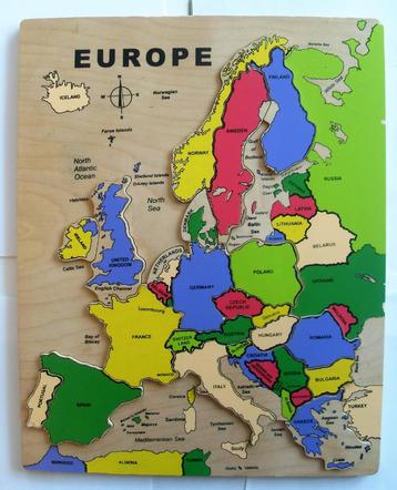 Houten Puzzel Europa beschikbaar voor biedingen