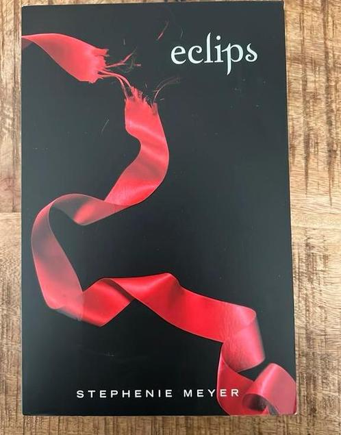 Stephenie Meyer - Eclips, Boeken, Kinderboeken | Jeugd | 13 jaar en ouder, Zo goed als nieuw, Ophalen of Verzenden