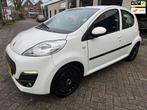 Peugeot 107 1.0 Active AUTOMAAT AIRCO ORG 138422 KM NAP NW K, Euro 5, Gebruikt, 4 stoelen, Origineel Nederlands