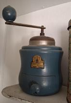 Oude vintage H T Armin houten koffiemolen., Ophalen of Verzenden