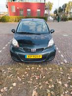 Toyota Aygo 1.0 12V Vvt-i 5DRS 2011 Groen, Auto's, Voorwielaandrijving, 4 stoelen, 68 pk, Handgeschakeld