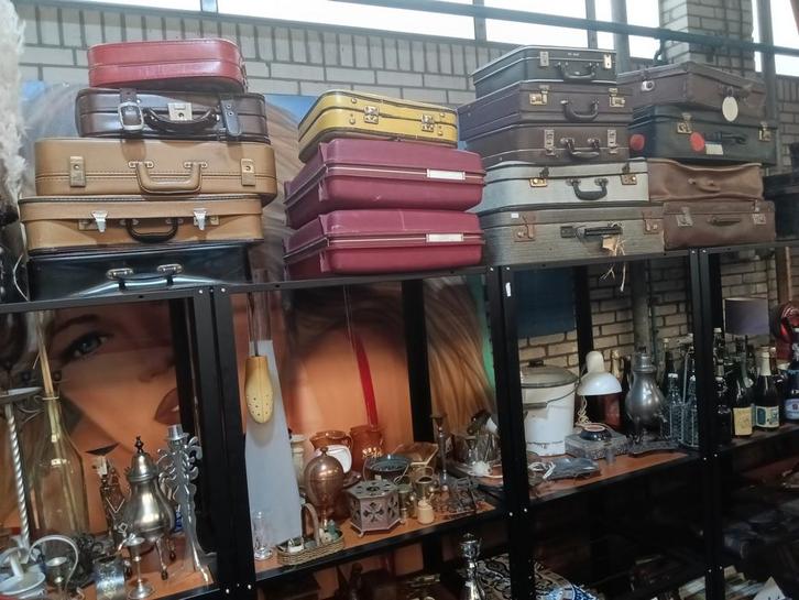 Koffers gebruikt, Sieraden, Tassen en Uiterlijk, Koffers, Zo goed als nieuw, Hard kunststof, Ophalen