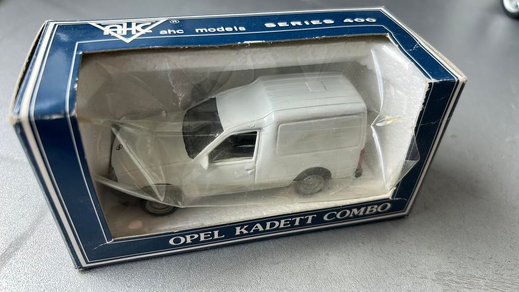 11x Opel modelltjes nieuw in doosje, Ophalen of Verzenden, Zo goed als nieuw, Auto, Overige merken