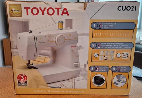 Toyota naaimachine, Hobby en Vrije tijd, Naaimachines en Toebehoren, Gebruikt, Naaimachine, Overige merken, Ophalen