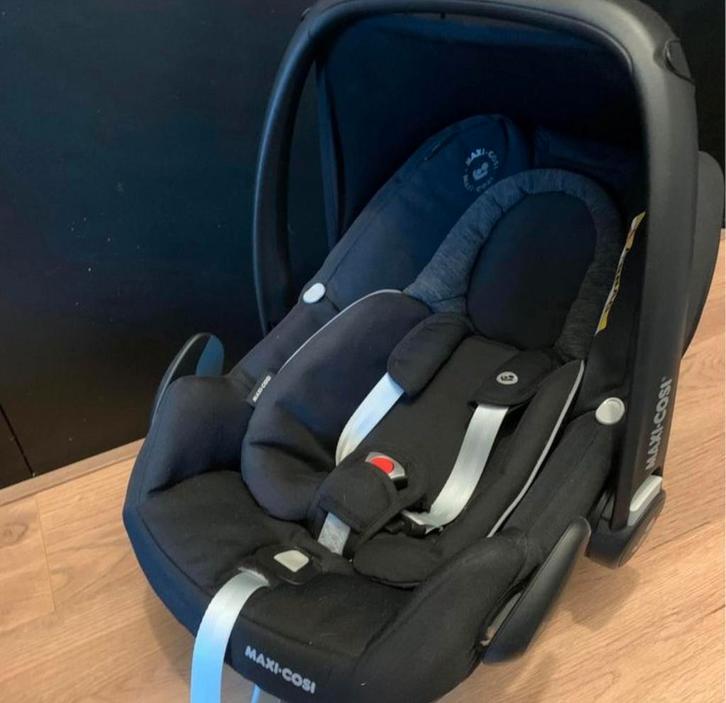 Maxi-Cosi Pebble Pro i-Size Isofix, Kinderen en Baby's, Autostoeltjes, Zo goed als nieuw, Maxi-Cosi, Autogordel of Isofix, Slaapstand