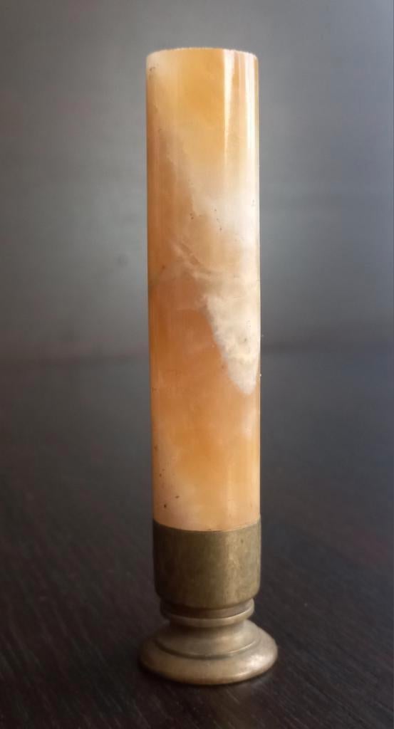 Zeer fraai antiek, een kleine onyx kolom met bronzen voet, Ophalen of Verzenden