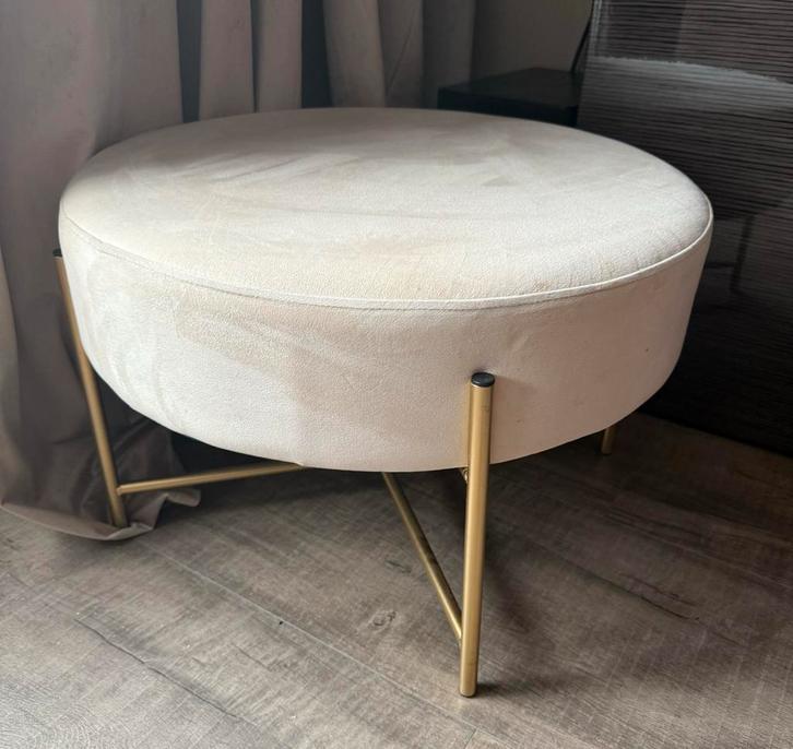 Velvet Poef met Gouden Poten, Huis en Inrichting, Banken | Voetenbanken en Poefen, Zo goed als nieuw, Minder dan 50 cm, Rond, Stof