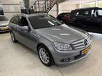 Mercedes-benz C-KLASSE 180K Automaat Zwenk Trekhaak CLIMAT C, Auto's, Achterwielaandrijving, Huisgarantie, 4 cilinders, 1445 kg