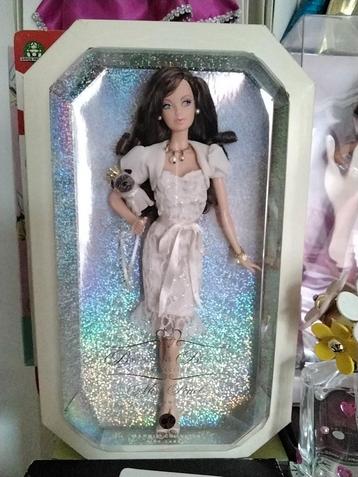 Barbie Birthstone Collectible - Juni (Parel) beschikbaar voor biedingen