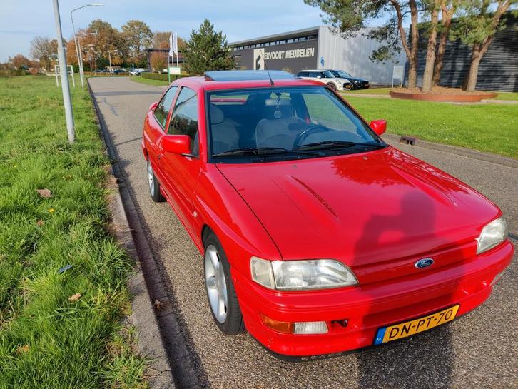 Ford Escort 2.0 RS 2000, Auto's, Ford, Particulier, Escort, ABS, Elektrische buitenspiegels, Elektrische ramen, Lichtmetalen velgen