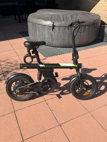 U1 E-bike (opvouwbaar) met gashendel. beschikbaar voor biedingen