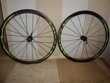 nieuw set Miche SWR RC 38mm carbon clincher wielen dura ace beschikbaar voor biedingen