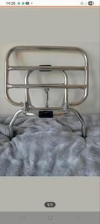 Bagagedrager(achterkant)voor Vespa en soortgelijke modellen, Ophalen of Verzenden, Zo goed als nieuw