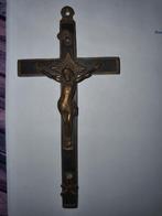 Crucifix brons en hout met doodskop en beenderen, Antiek en Kunst, Ophalen of Verzenden