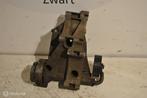Dynamo steun abf Vw Golf III • ('91-'97) 037903143G, Gebruikt, Volkswagen, Ophalen of Verzenden, Volkswagen