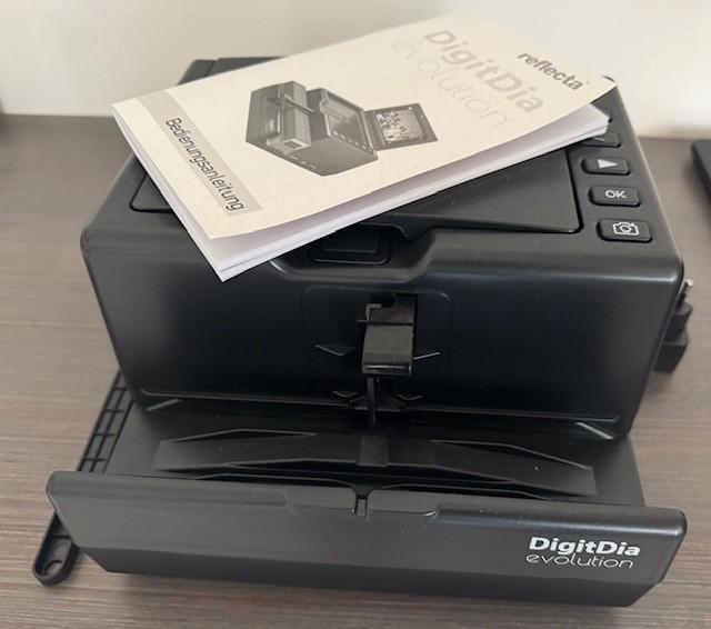 Reflecta DigitDia evolution (nieuw!), Audio, Tv en Foto, Diaprojectors, Zo goed als nieuw, Met scherm, Ophalen of Verzenden