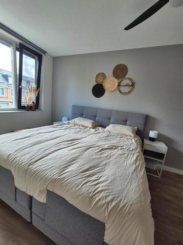 Elektrische Boxspring 180x200 - Zo Goed Als Nieuw beschikbaar voor biedingen