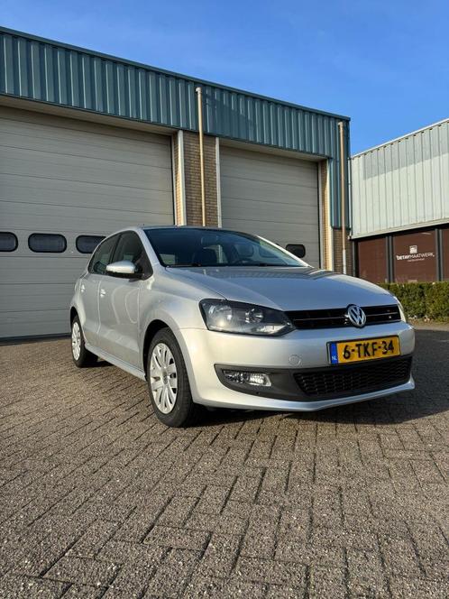 Volkswagen Polo 1.6 TDI 66KW 2014 zilver/grijs metallic, Auto's, Volkswagen, Particulier, Polo, ABS, Airbags, Boordcomputer, Cruise Control
