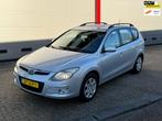 Hyundai I30 CW 1.4i Blue Dynamic | NIEUWE APK, Auto's, Voorwielaandrijving, Gebruikt, 4 cilinders, 1396 cc