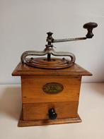 Peugeot hand koffiemolen, Antiek en Kunst, Antiek | Keukenbenodigdheden, Ophalen of Verzenden