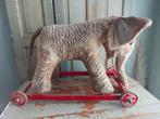 Grote oude speelgoed olifant op wielen met houten onderstel, Antiek en Kunst, Ophalen of Verzenden