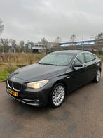 BMW 5-Serie GT 3.0 535I AUT - 2010 - Grijs -, Auto's, Automaat, Achterwielaandrijving, Beige, 109 €/maand