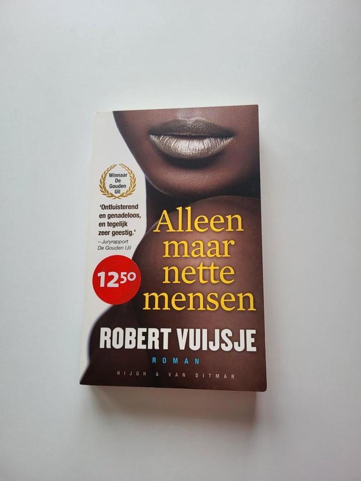 R. Vuijsje - Alleen maar nette mensen, Boeken, Literatuur, Zo goed als nieuw, Ophalen of Verzenden