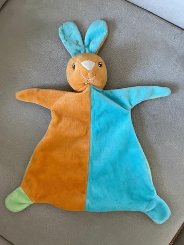 Knuffeldoekje konijn beschikbaar voor biedingen