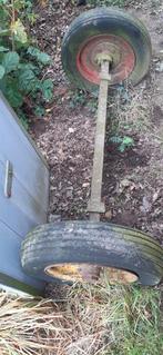 Tekoop schudder of hark wielen en as voor een kar, Dieren en Toebehoren, Ophalen of Verzenden, Gebruikt