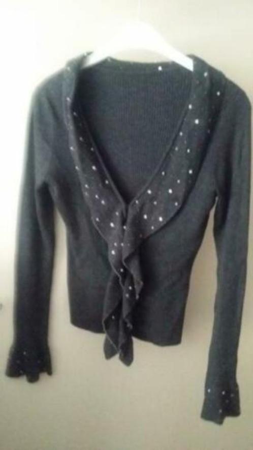 prachtig dun vestje maat 36 kraag met kraaltjes en palletjes, Kleding | Dames, Truien en Vesten, Zo goed als nieuw, Maat 36 (S)
