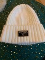 Witte Angora wol muts, Ophalen of Verzenden, Zo goed als nieuw, One size fits all, Hoed